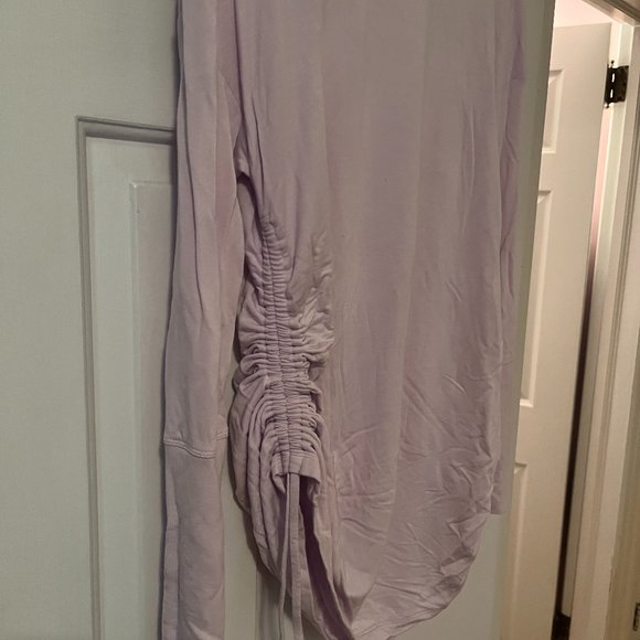 Athleta Sweaters - Athelta lightweight adjustable sweathshirt